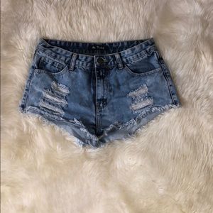 Short jean shorts size 3